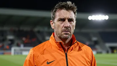 Trainer Erwin van de Looi is zwaar geïrriteerd over de matige prestaties van FC Volendam, die na drie wedstrijden in de...
