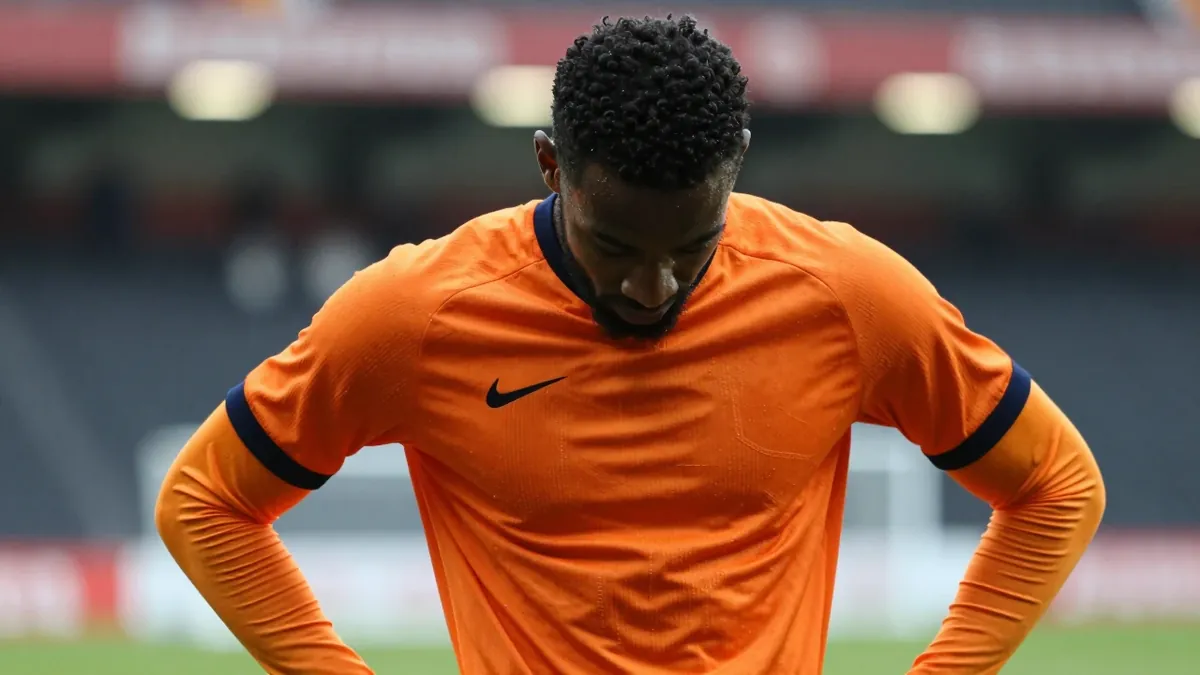 FC Volendam leed zijn derde uitnederlaag dit seizoen na een 5-3 nederlaag bij FC Emmen, ondanks doelpunten van Daan...